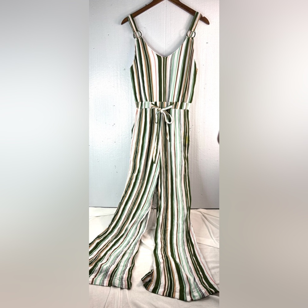 Derek Heart L Striped Jumpsuit O-Ring Straps Wide Leg Pocketed Jumpsuit in Green - Picture 11 of 11